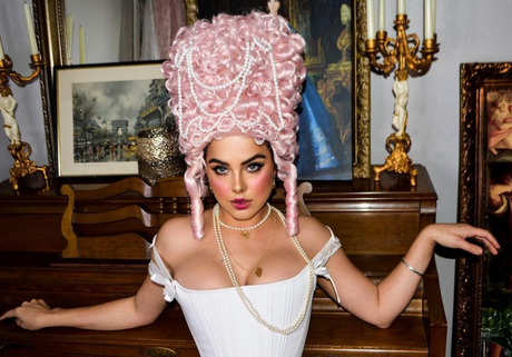 Women's Baroque Marie Antoinette Aristocrat Wig with Faux Pearl Strings - Adult Historical Wigs | HPO